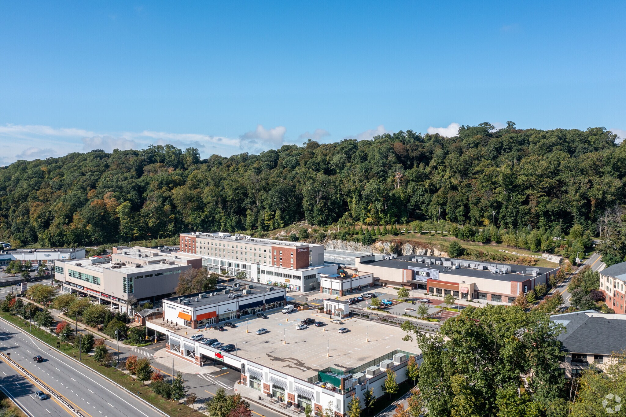 201 Ogden Ave, Dobbs Ferry, NY à vendre Photo du bâtiment- Image 1 de 1