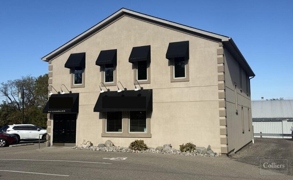 63 Charles St E, Ingersoll, ON à vendre - Photo du bâtiment - Image 2 de 10