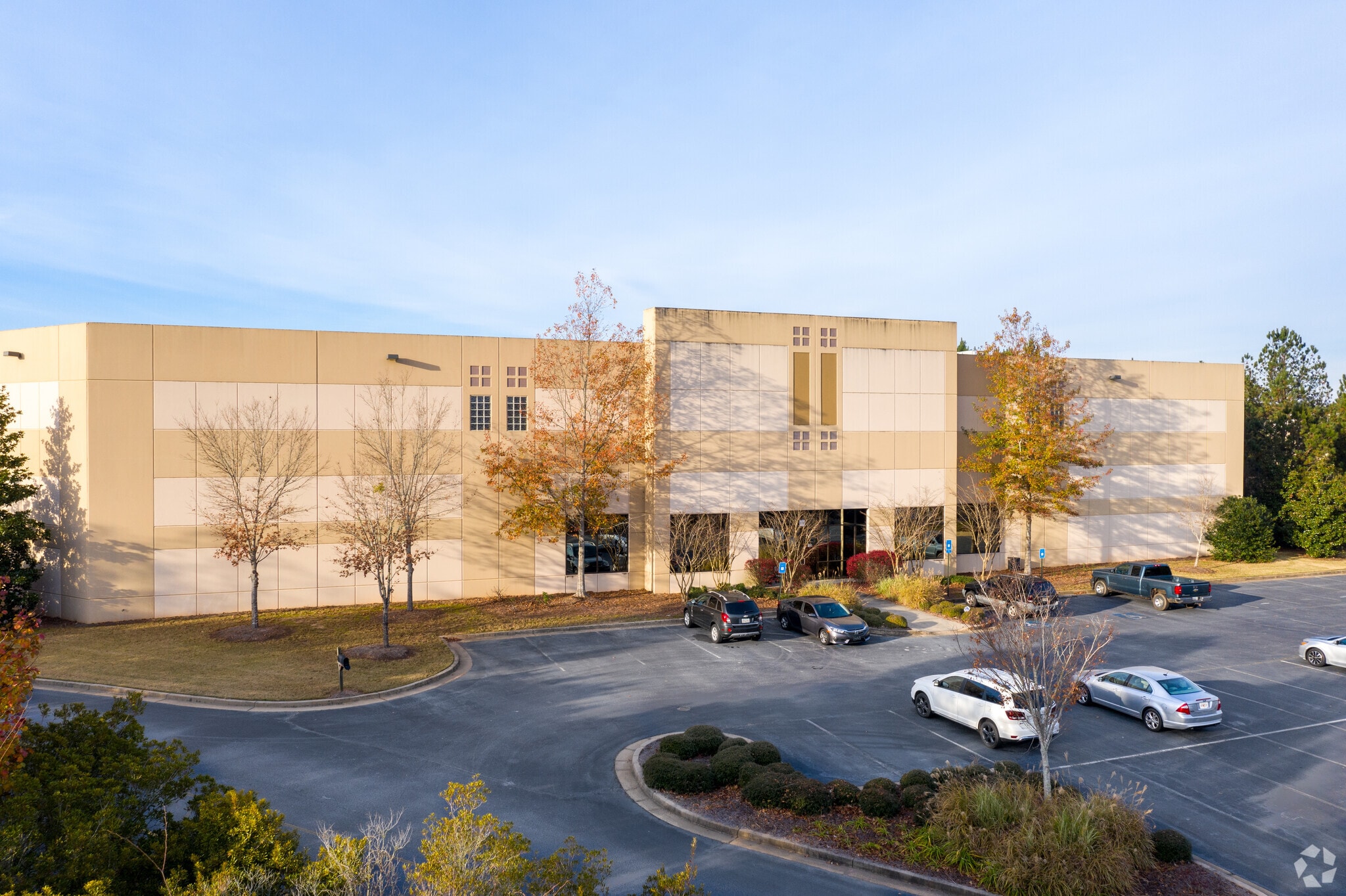 2107 Eastview Pky, Conyers, GA à louer Photo du bâtiment- Image 1 de 7