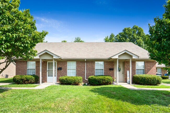 More details for 220 Harrison St, Scottsburg, IN - Multifamily for Sale