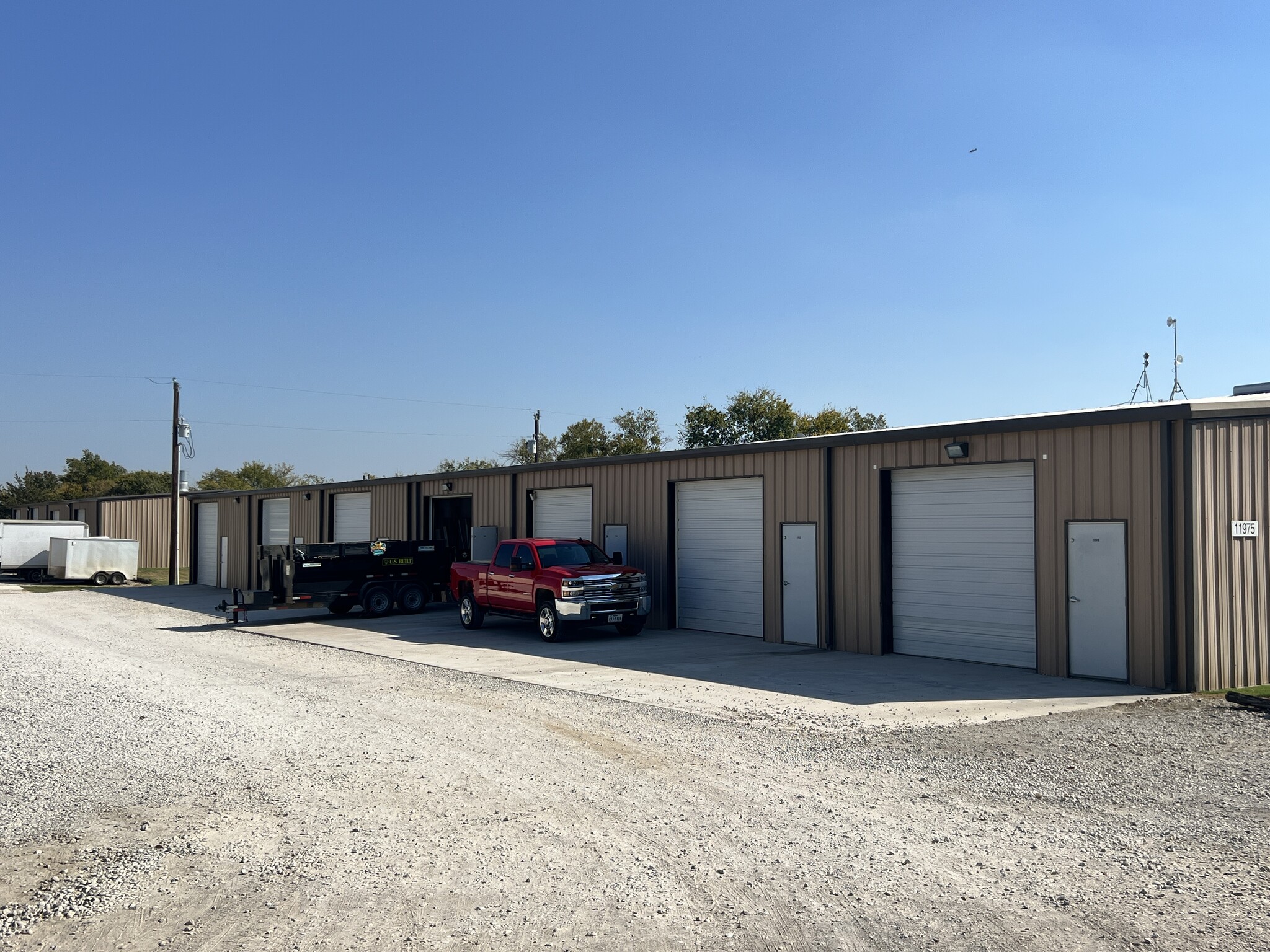 11975 Cleveland Gibbs Rd, Roanoke, TX à louer Photo du bâtiment- Image 1 de 5