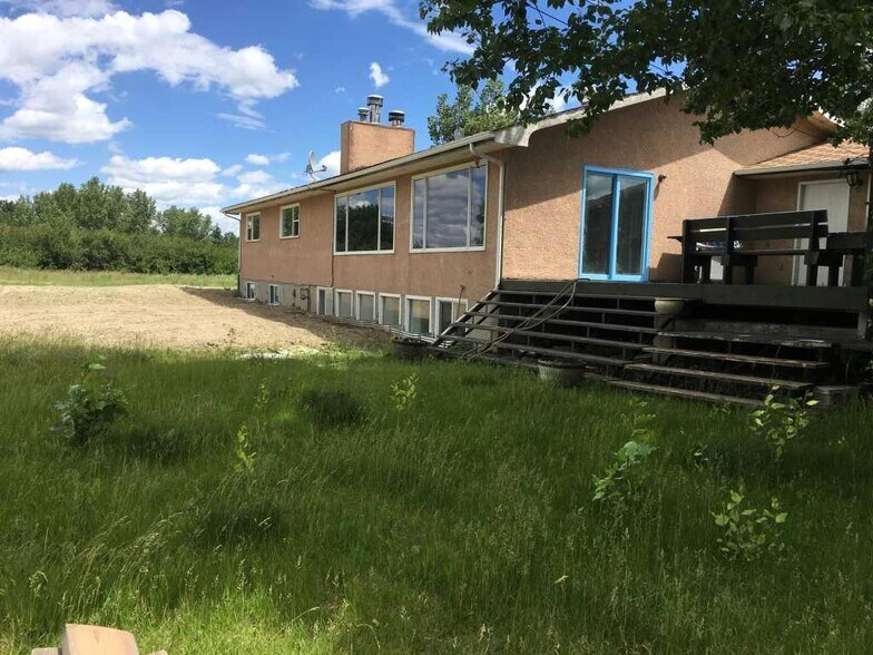 16909 104 St SE, Calgary, AB à vendre - Photo du bâtiment - Image 3 de 5