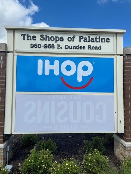 948 E Dundee Rd, Palatine, IL for lease - Building Photo - Image 2 of 5