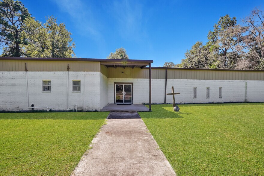 29 County Road 2295, Cleveland, TX à vendre - Photo du bâtiment - Image 1 de 10