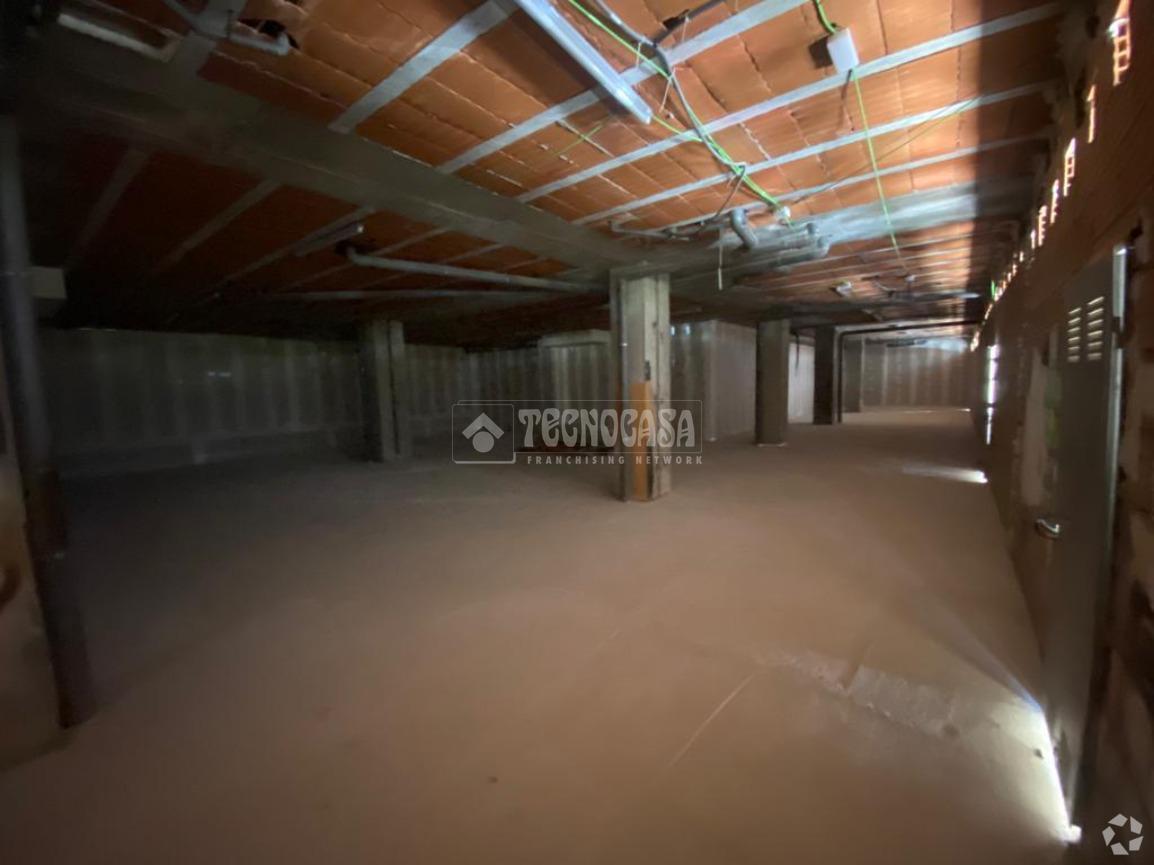 Commerce de détail dans Seseña, Toledo à louer Photo intérieure- Image 1 de 2