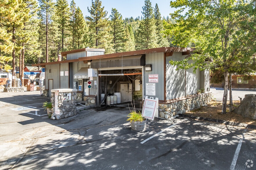 8775 N Lake Blvd, Kings Beach, CA for sale - Building Photo - Image 2 of 4