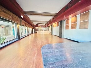 901-903 E New Haven Ave, Melbourne, FL for lease Interior Photo- Image 2 of 4