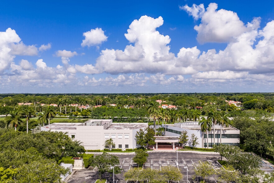 1455 N Park Dr, Weston, FL for sale - Building Photo - Image 3 of 4