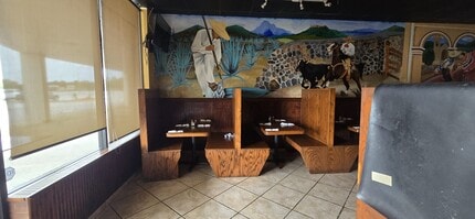 101-143 City Smitty Dr, Saint Marys, GA for lease Interior Photo- Image 2 of 8