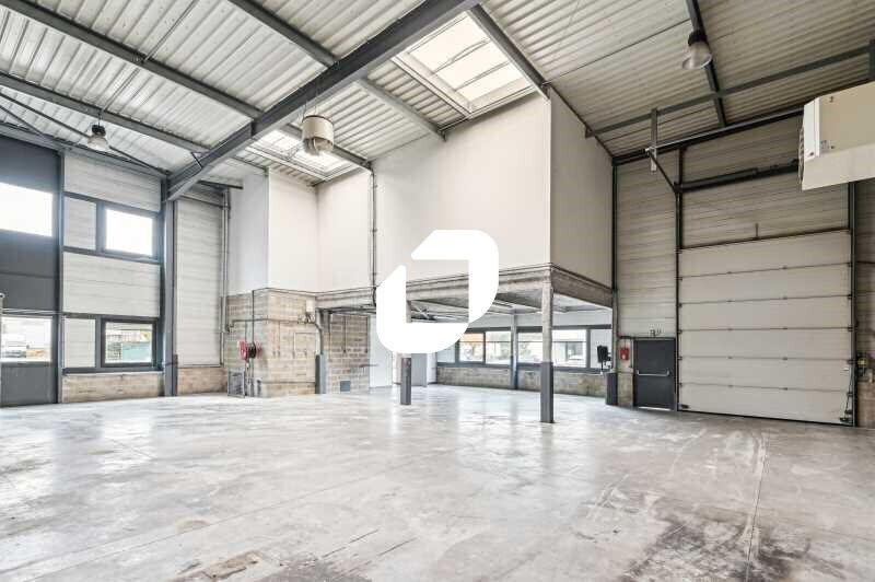 Flex dans Gennevilliers à louer - Photo du bâtiment - Image 3 de 15