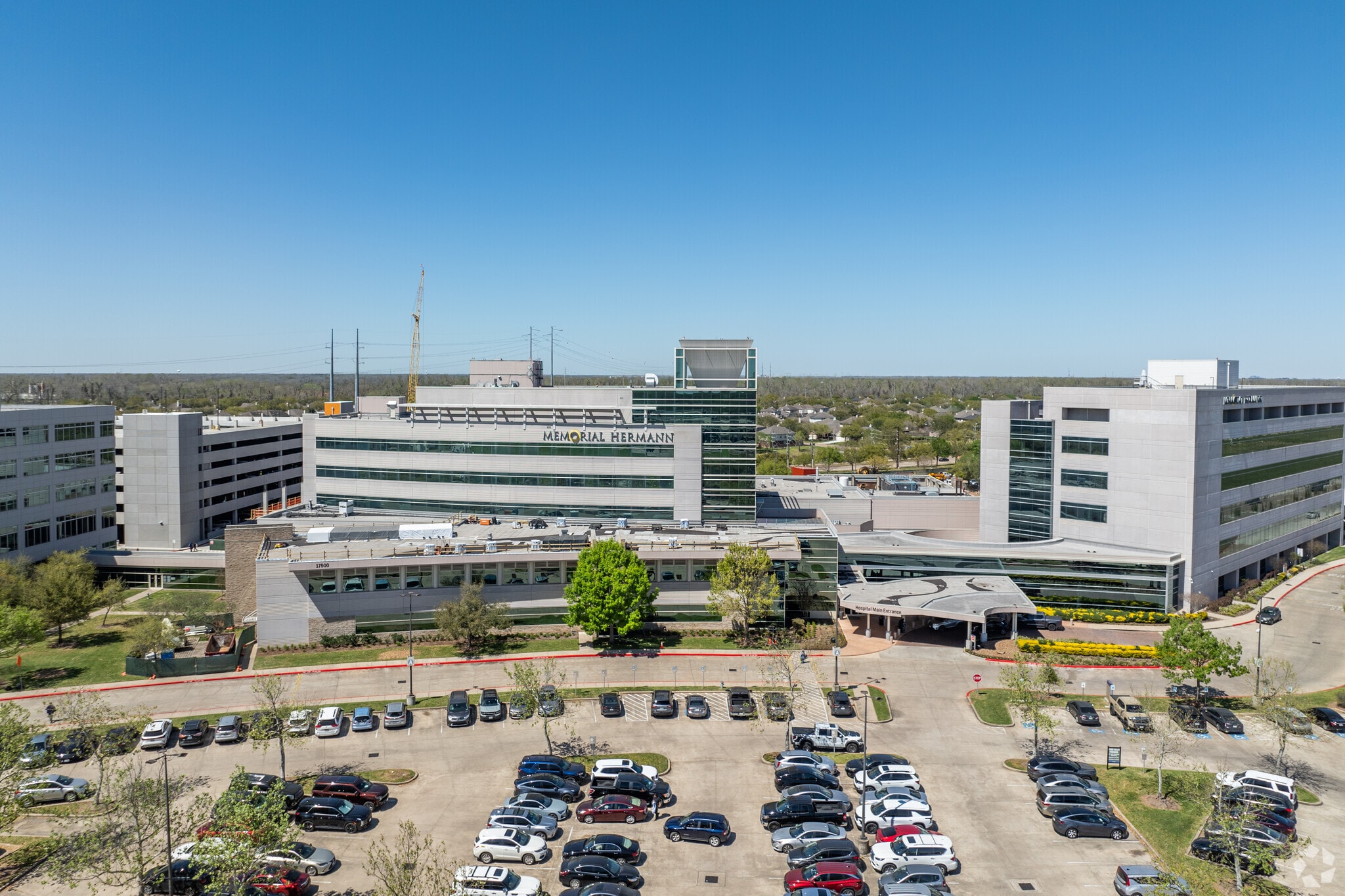 17402 W Grand Pky S, Sugar Land, TX for lease Primary Photo- Image 1 of 6