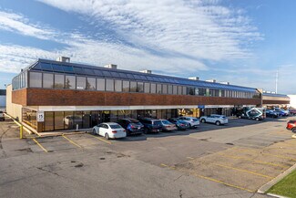 Plus de détails pour 9639-9699 45th Ave NW, Edmonton, AB - Bureau, Industriel à louer