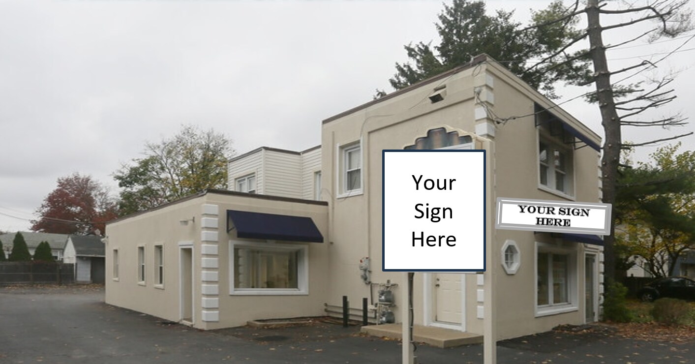 243 Roslyn Rd, Roslyn Heights, NY for lease Primary Photo- Image 1 of 3