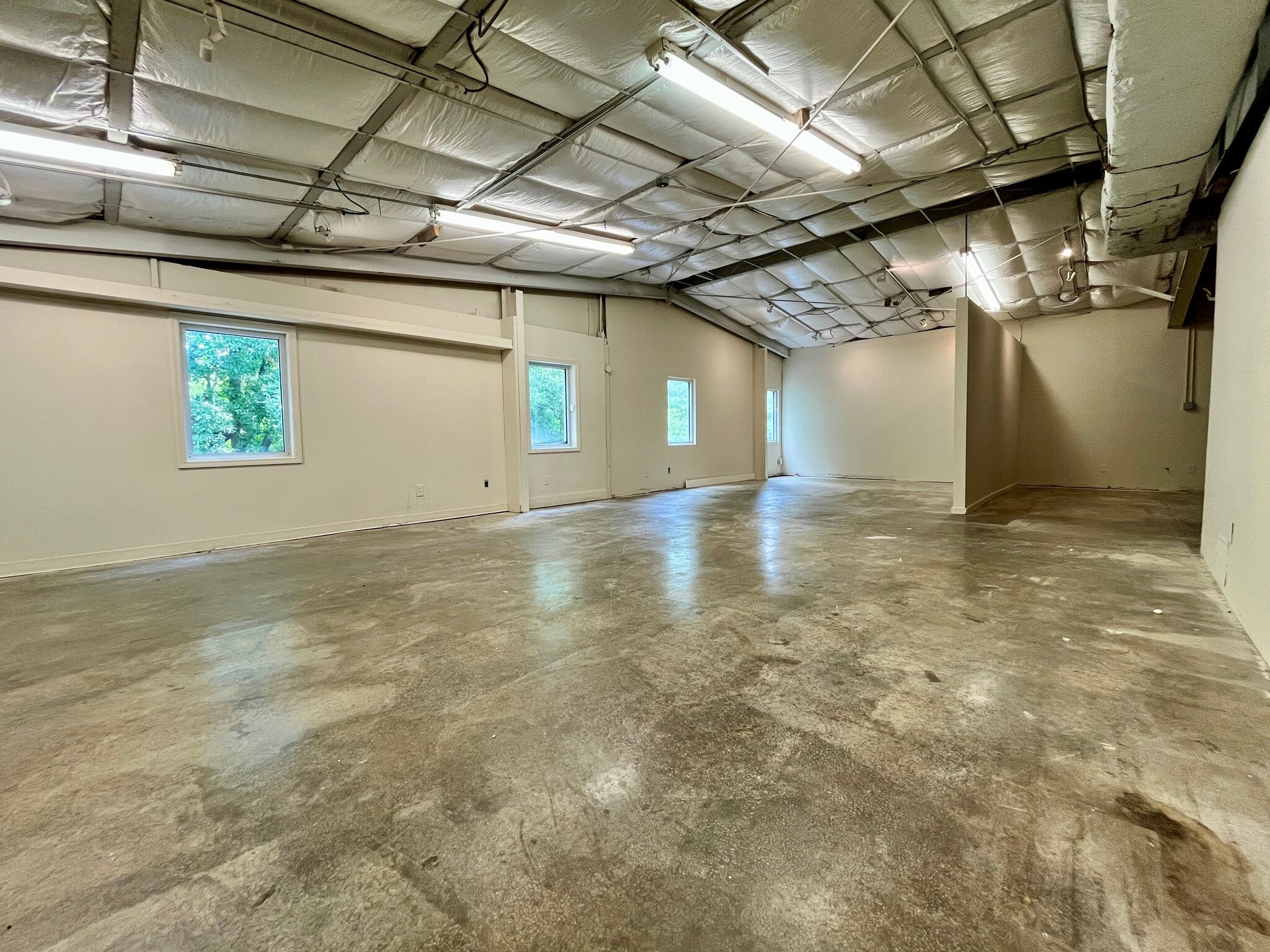711 Trabert Ave NW, Atlanta, GA à louer Photo intérieure- Image 1 de 4