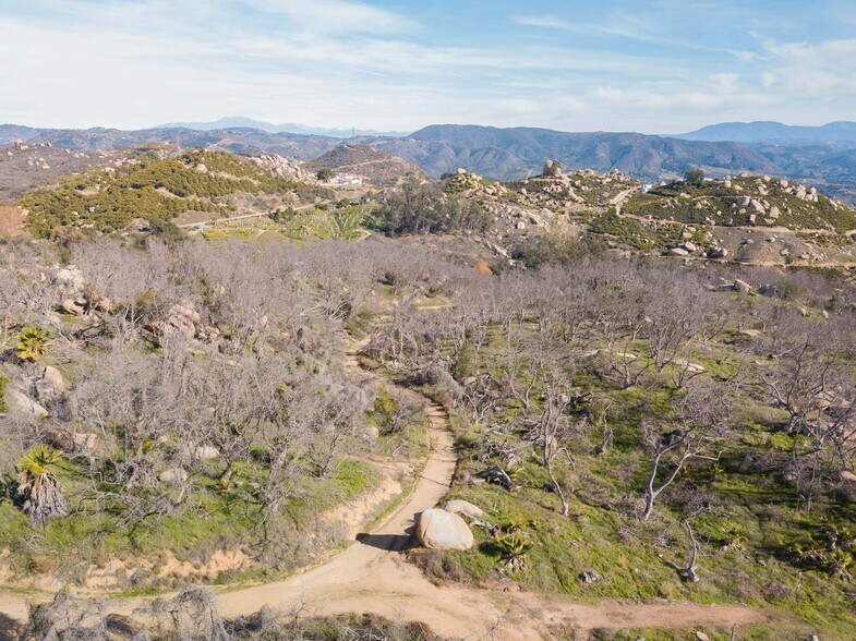 TBD Harris Trl, Fallbrook, CA à vendre - Photo du bâtiment - Image 1 de 3