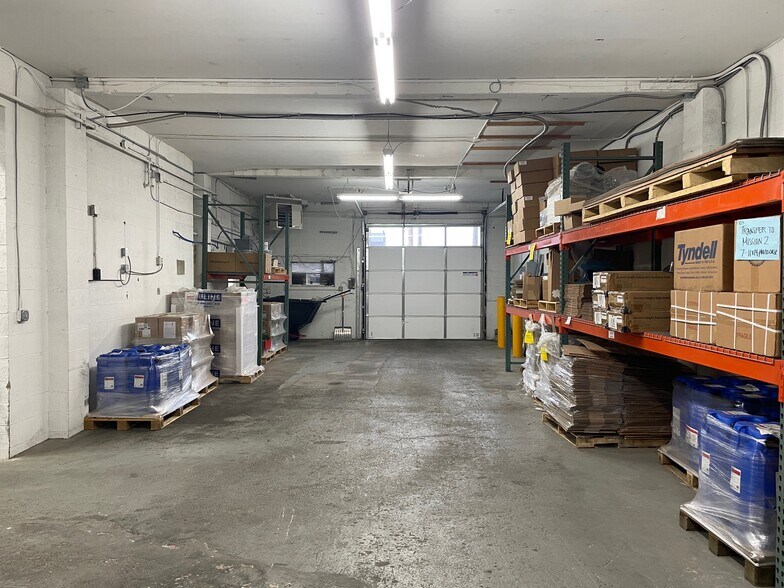 4230 E Mission Ave, Spokane, WA for lease - Building Photo - Image 2 of 8