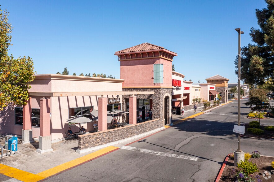 1350 Grant Rd, Mountain View, CA for lease - Building Photo - Image 1 of 10