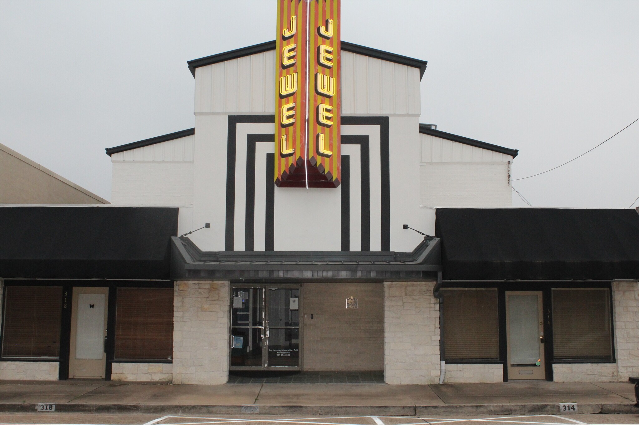 314 E Main St, Humble, TX for lease Primary Photo- Image 1 of 7