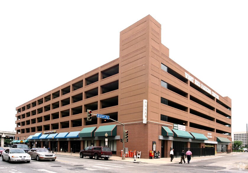 2020 N Lamar St, Dallas, TX à vendre - Photo du bâtiment - Image 2 de 4