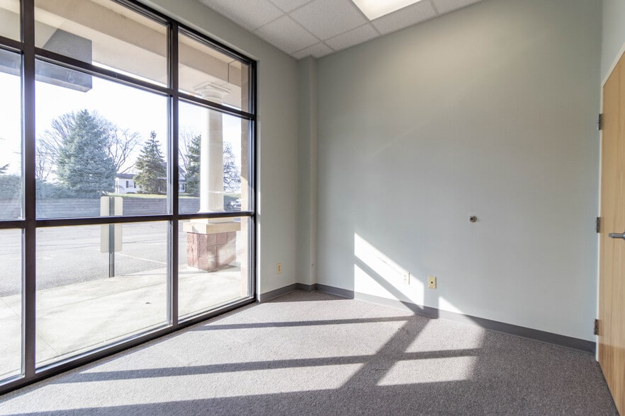 7264 Columbia Rd, Maineville, OH à louer - Photo du bâtiment - Image 3 de 25