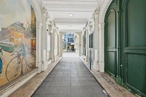 24 Rue Chauchat, Paris for lease - Building Photo - Image 2 of 15