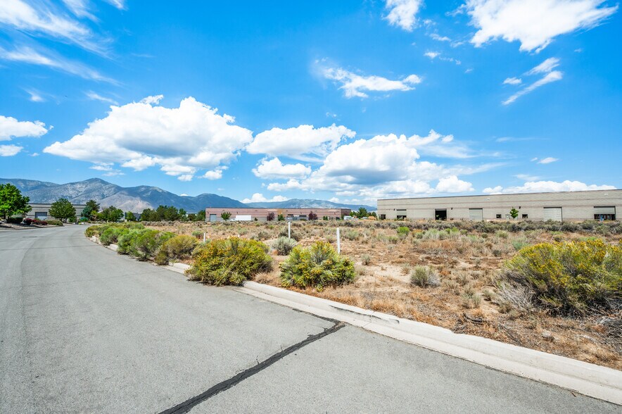 2521 Business Pky, Minden, NV à vendre - Photo du bâtiment - Image 2 de 10