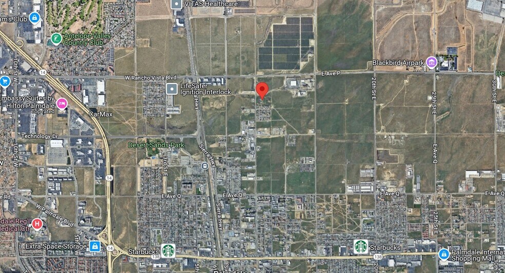 10th St East, Palmdale, CA à vendre - Photo du bâtiment - Image 2 de 2