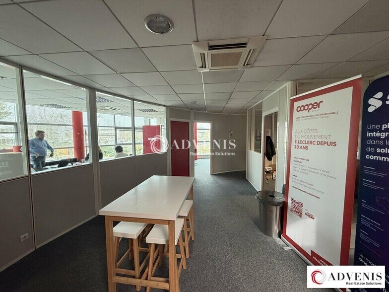 Bureau dans Mérignac à louer - Photo intérieure - Image 3 de 7
