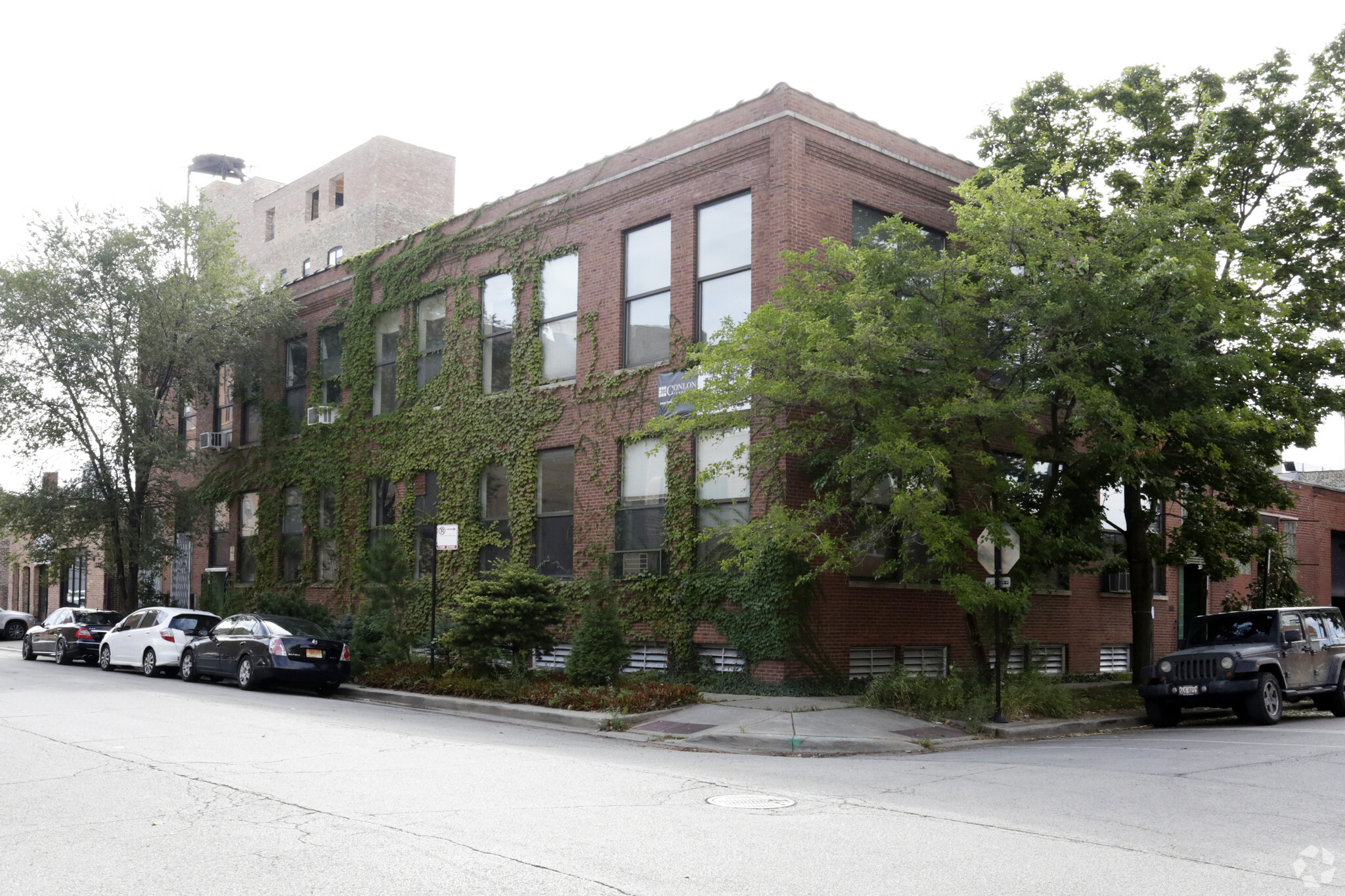 1517 W Carroll Ave, Chicago, IL for lease Building Photo- Image 1 of 15