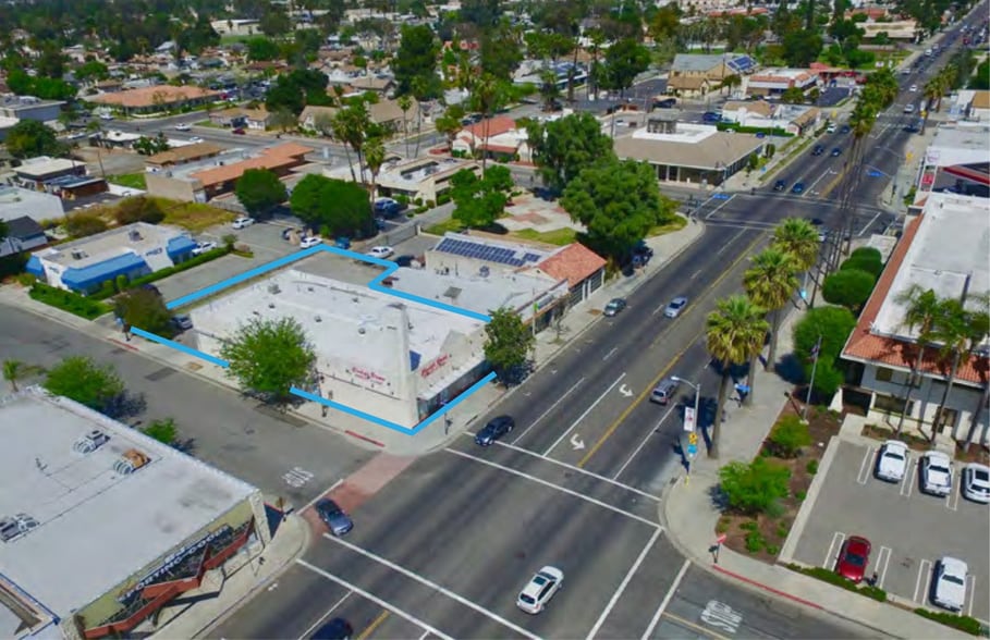 400 E Florida Ave, Hemet, CA for sale - Building Photo - Image 2 of 3