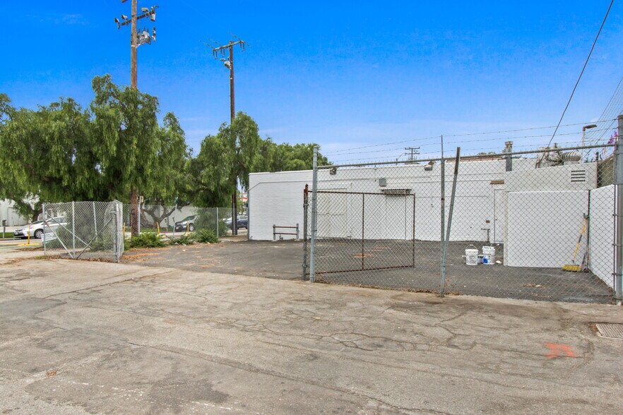 1804 Lincoln Blvd, Santa Monica, CA à vendre - Photo du bâtiment - Image 2 de 5