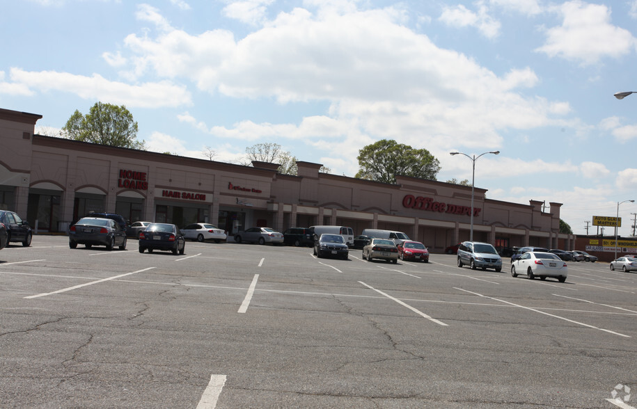 7933-7963 Annapolis Rd, Lanham, MD for lease - Building Photo - Image 3 of 3