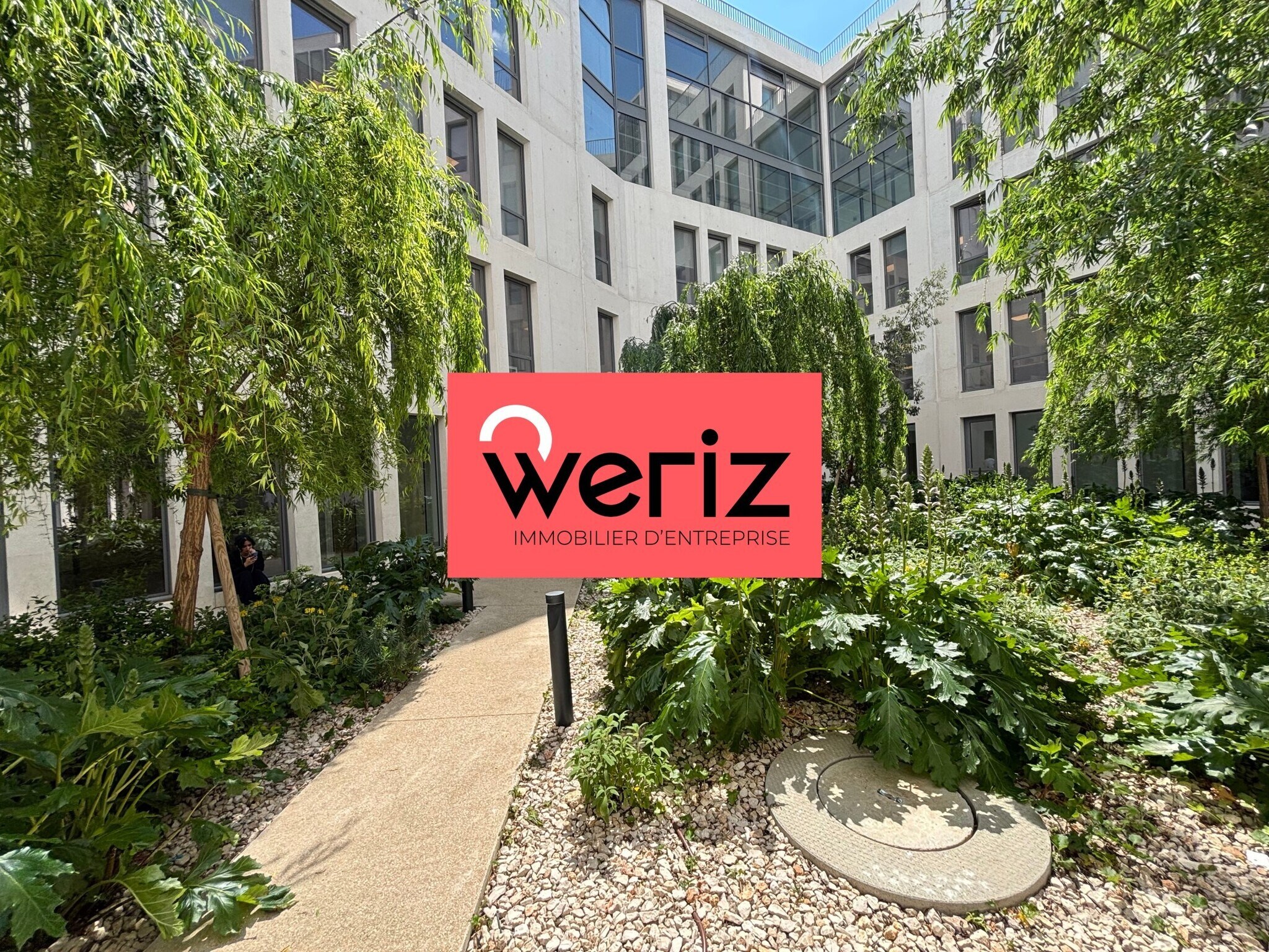 Place Jules Guesde, Marseille à louer Photo du bâtiment- Image 1 de 30