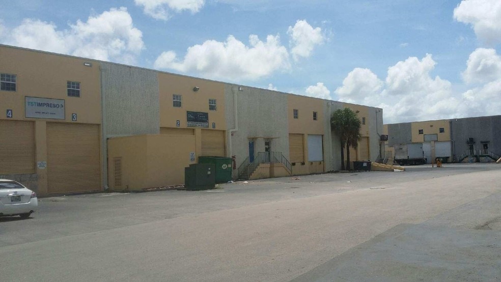 10112-10172 NW 87th Ct, Miami, FL for lease - Building Photo - Image 3 of 5