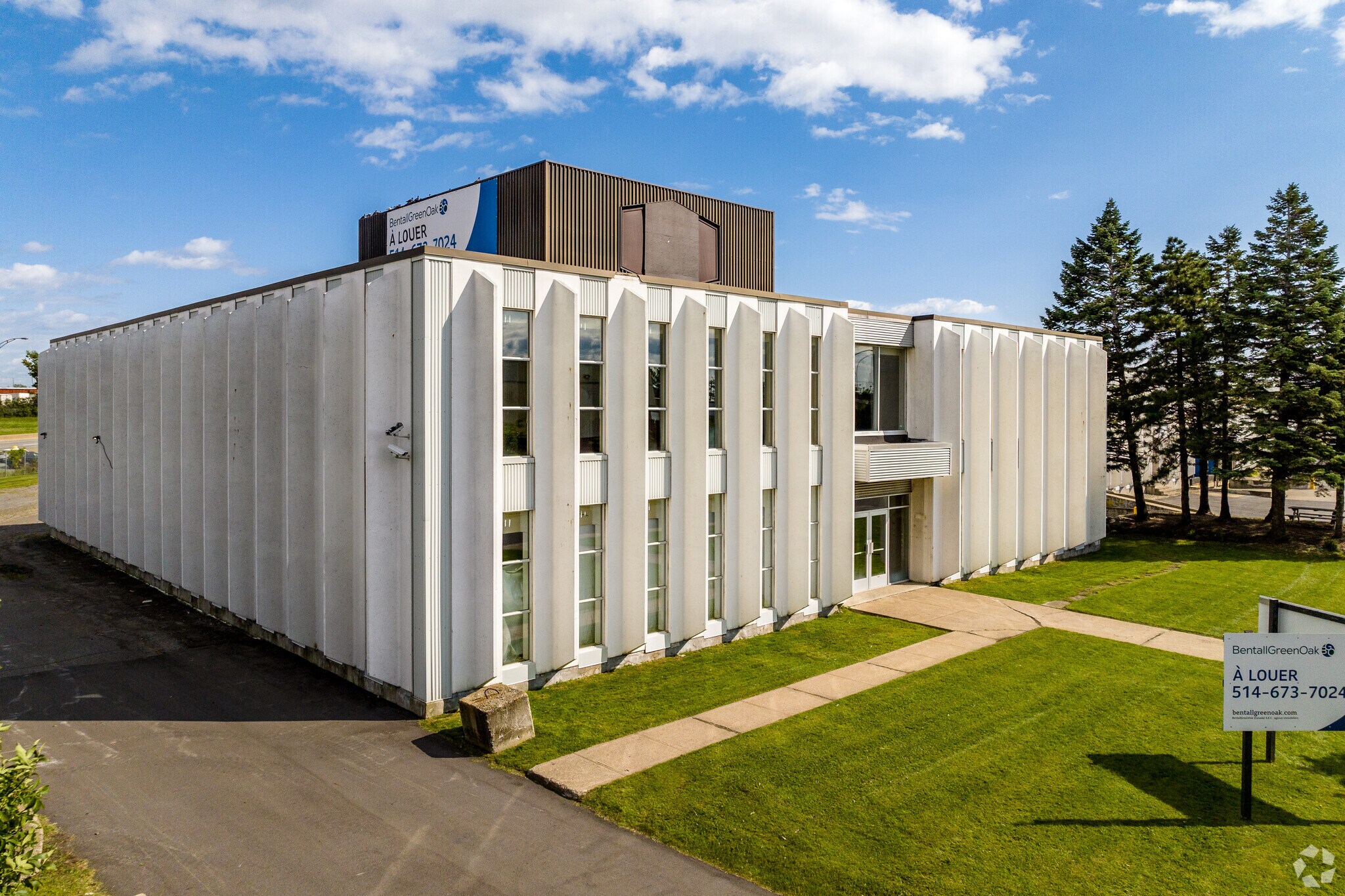 2525-2605 Boul Jean-Baptiste-Deschamps, Montréal, QC for sale Building Photo- Image 1 of 1