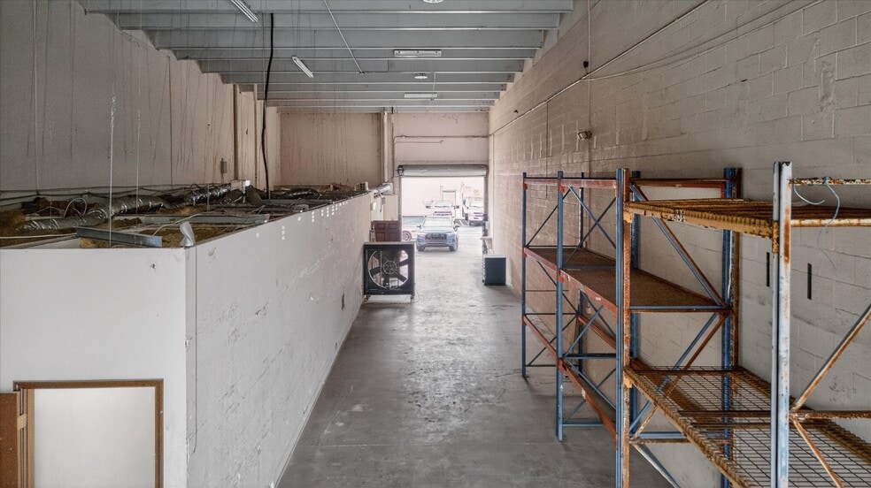 3803-3845 NW 125th St, Opa-locka, FL for lease - Building Photo - Image 2 of 19