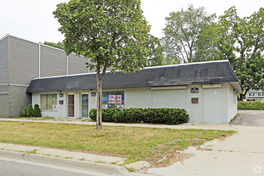 27708-27716 John R Rd, Madison Heights, MI for lease - Building Photo - Image 3 of 6