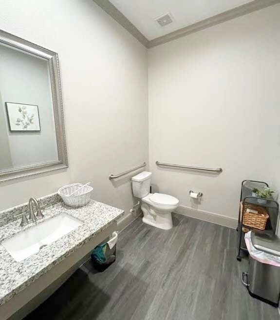 17138 N Eldridge Pky, Tomball, TX for lease Interior Photo- Image 1 of 9