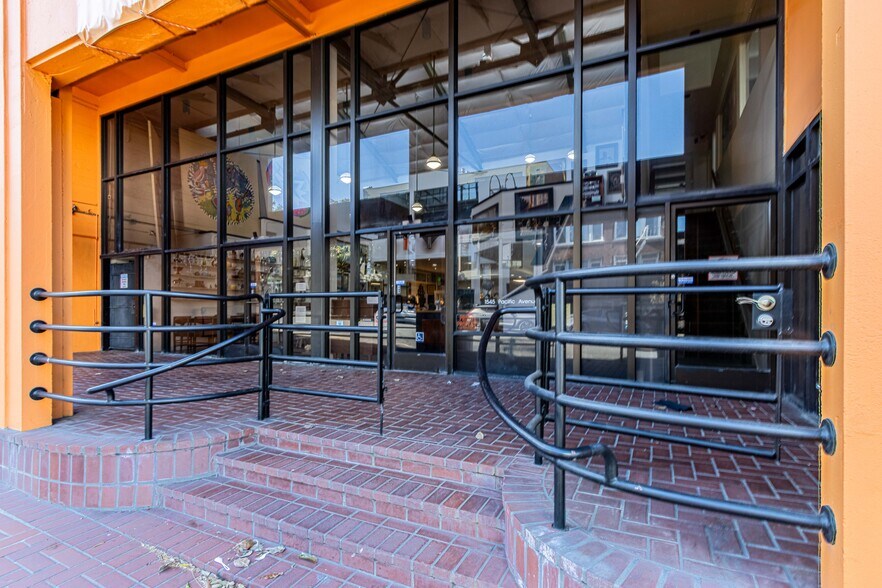1545-1555 Pacific Ave, San Francisco, CA à louer - Photo du bâtiment - Image 3 de 5