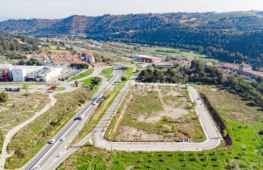 Terrain dans Manresa, Barcelona à vendre - Photo du bâtiment - Image 2 de 3