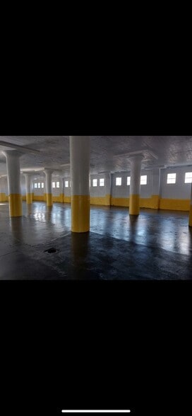 4076 Torresdale Ave, Philadelphia, PA for lease - Interior Photo - Image 3 of 19