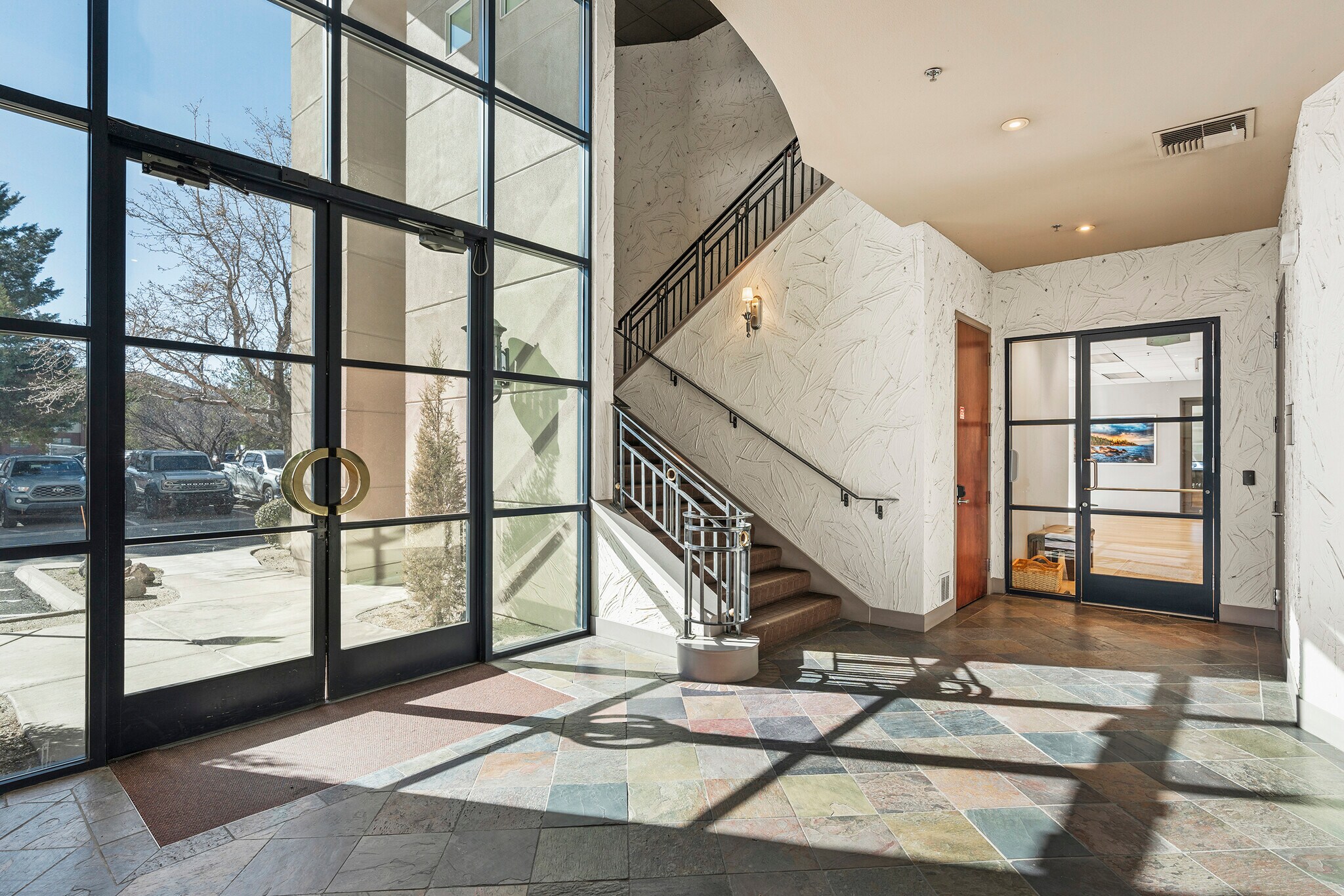 595 Double Eagle Ct, Reno, NV for lease Interior Photo- Image 1 of 5