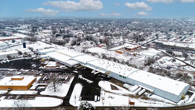 More details for 3330 Hollins Rd, Roanoke, VA - Industrial for Lease