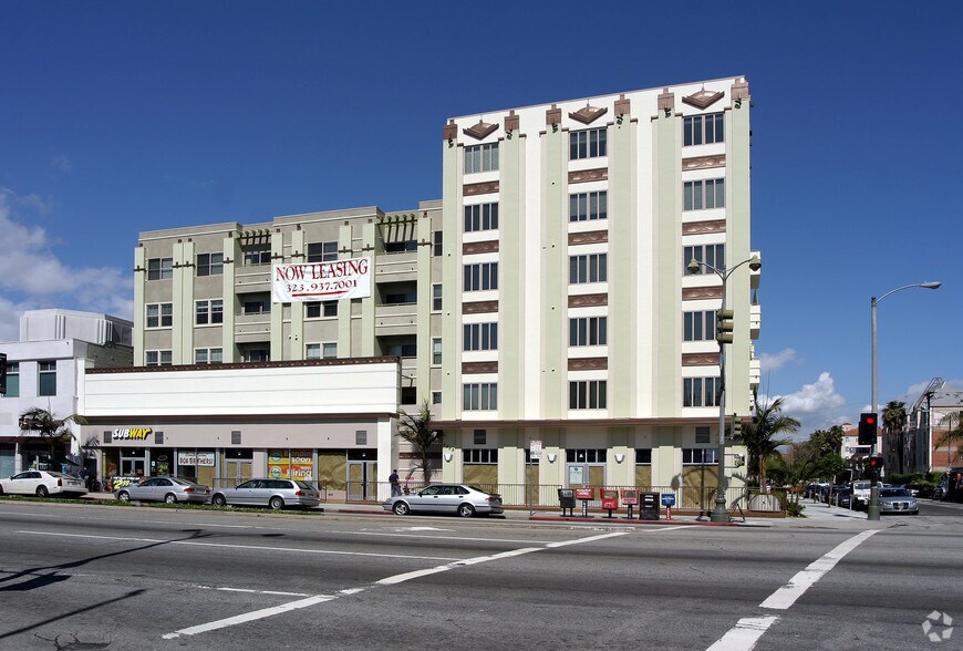 5353 Wilshire Blvd, Los Angeles, CA à louer - Photo du bâtiment - Image 2 de 10