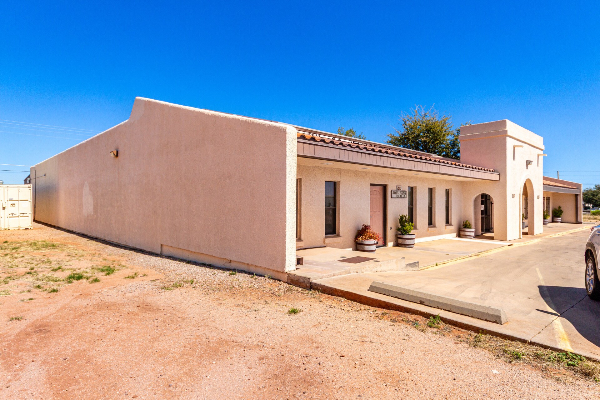 633-705 E Wilcox Dr, Sierra Vista, AZ à louer Photo principale- Image 1 de 7