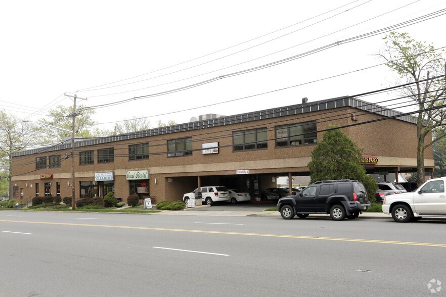 412-416 Pleasant Valley Way, West Orange, NJ à vendre - Photo du bâtiment - Image 3 de 3