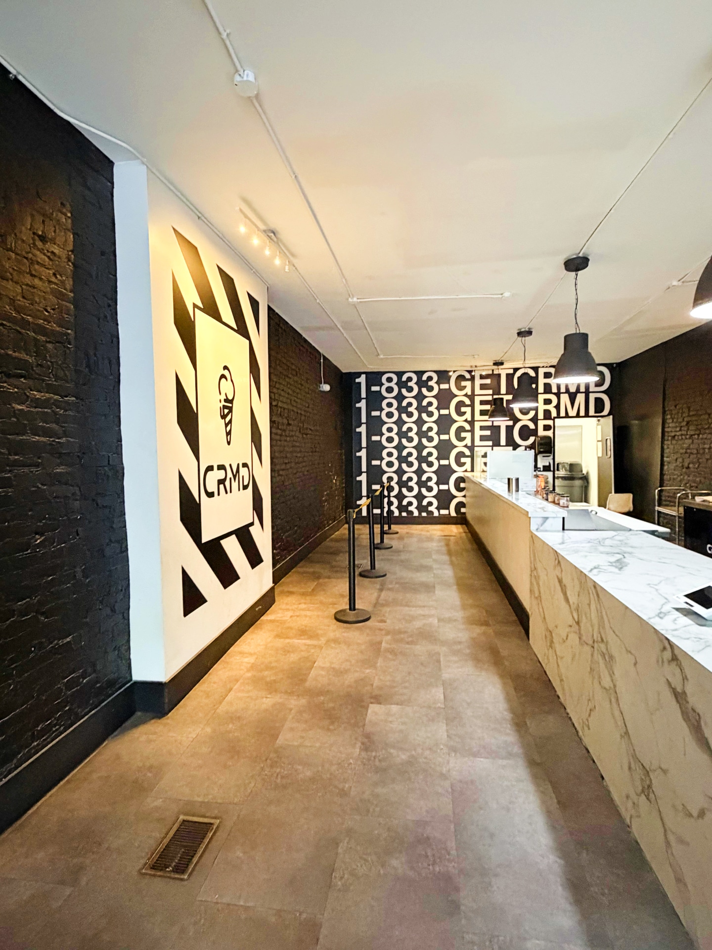 1188 N High St, Columbus, OH for lease Interior Photo- Image 1 of 3