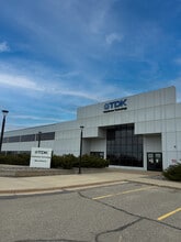 40 W Highland Park Dr NE, Hutchinson, MN for lease Building Photo- Image 1 of 8