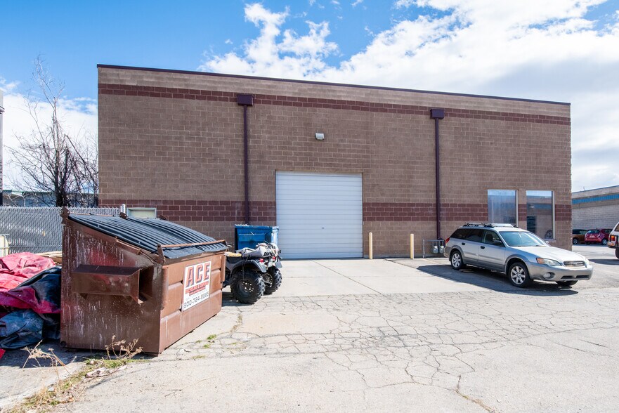 1418 W Center St, Orem, UT à vendre - Photo du bâtiment - Image 3 de 6