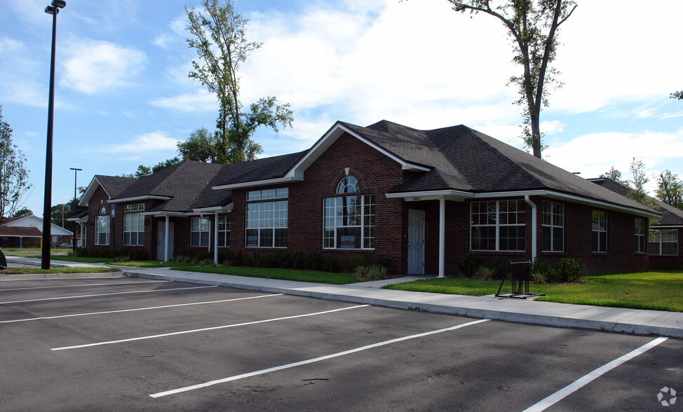 3890 Dunn Ave, Jacksonville, FL for sale - Building Photo - Image 3 of 15